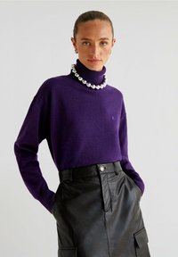 Scalpers - Sweter