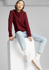 Puma Jersey con capucha - intense red