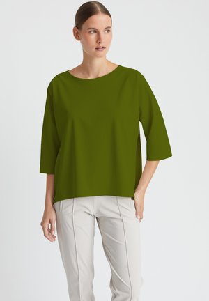Blouse - basil green