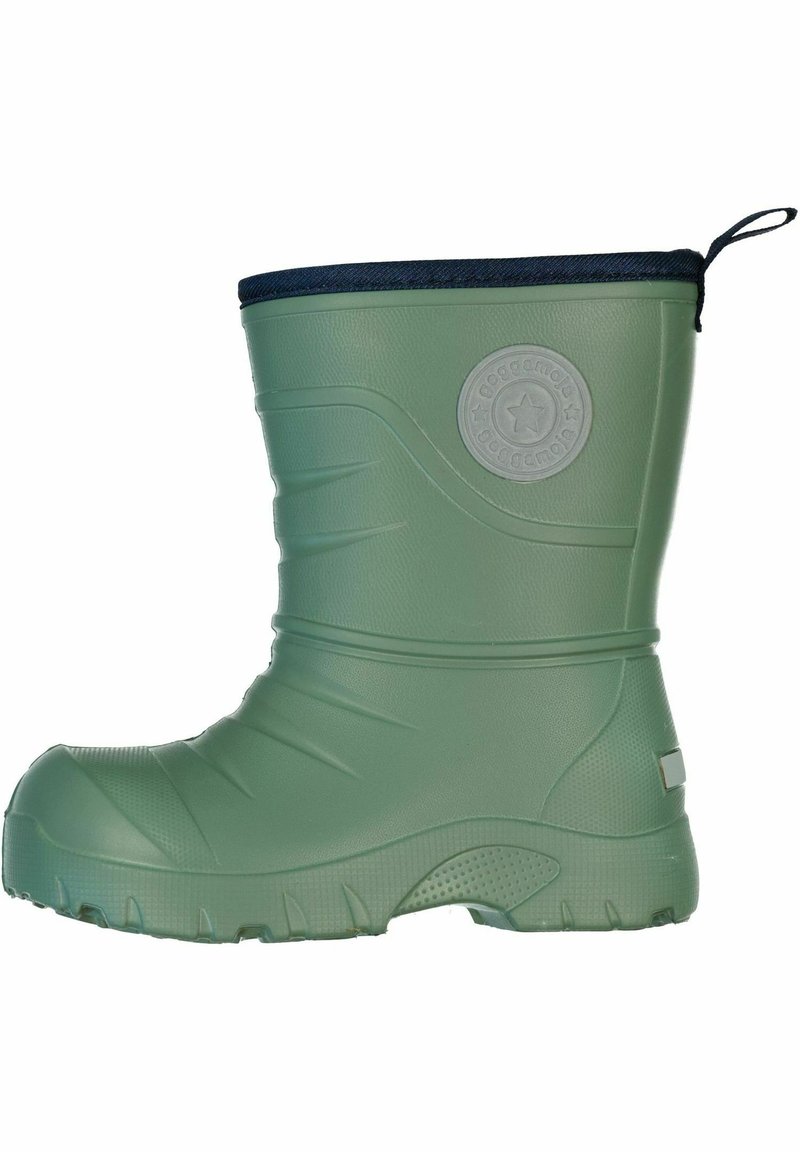 Vihreät kumiset sadekenkä, jossa on teksturoitu pinta, vahvistettu varvas ja tummansininen resori. Kenkässä on vetonauha helpottamaan pukemista.