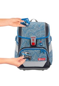 Step by Step 2IN1 PLUS SET 6TLG - Set d'écolier - police truck