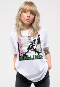 Paradiso Clothing THE CLASH LONDON CALLING BOYFRIEND FIT - Print T-shirt - white