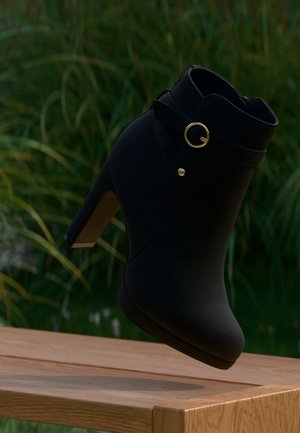 Anna Field Wide Fit Botines con plataforma - black