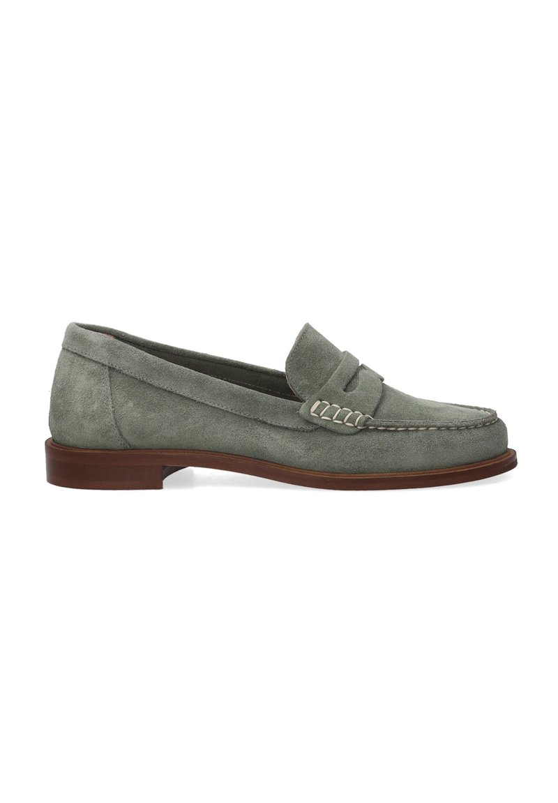 Grüne Wildleder-Slipper mit gesticktem Oberteil, einem kleinen Riemen und einer braunen Ledersohle. Sie verfügen über eine glatte Textur und ein klassisches Design.