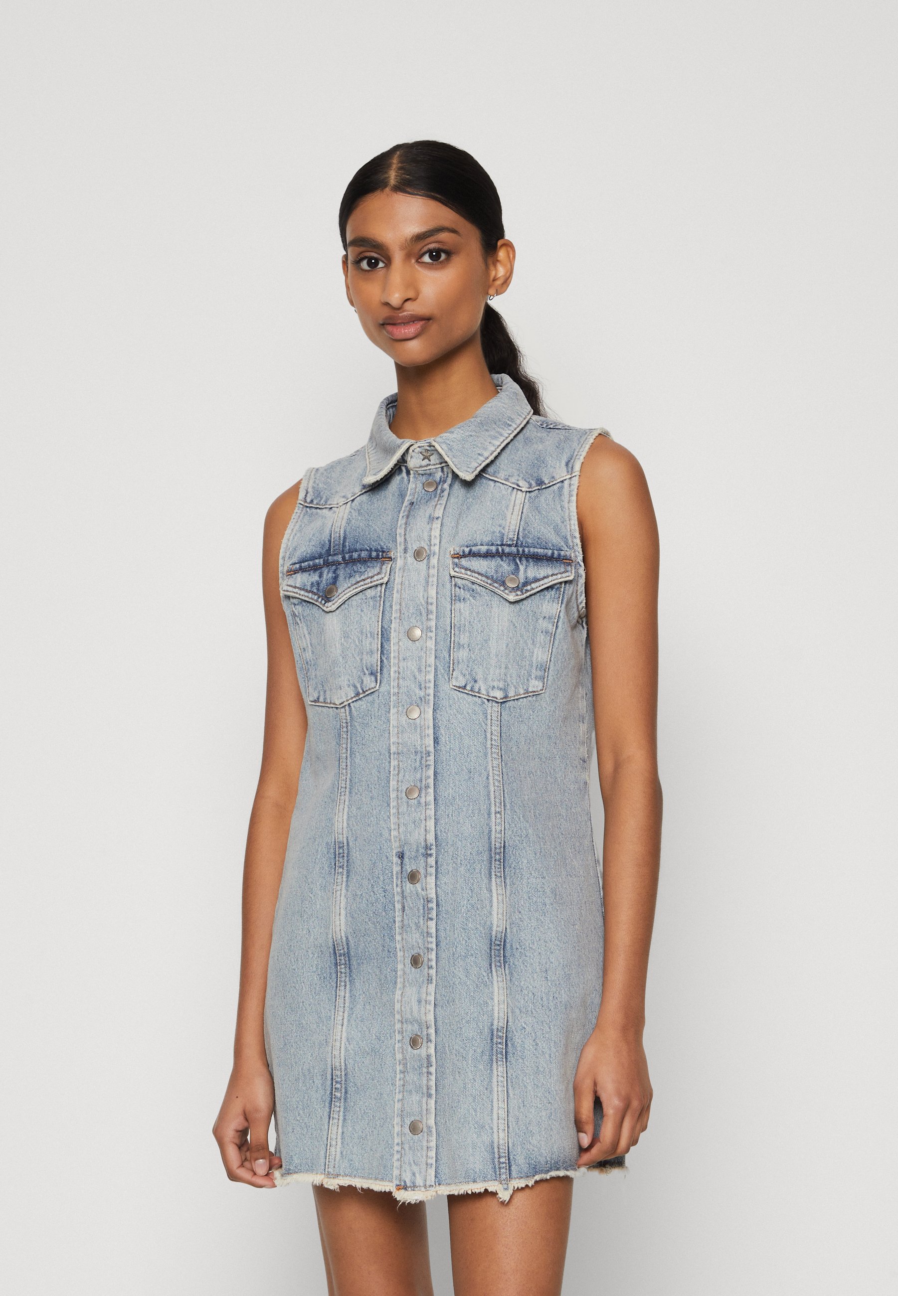 ONLY Petite ONLKRAVITZ DRESS - Denim dress - light blue denim/light-blue  denim - Zalando.co.uk
