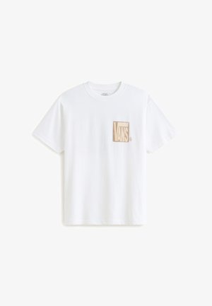 T-shirt en coton blanc avec un logo Vans carré marron sur la poitrine gauche. Col rond classique et manches courtes, texture douce.