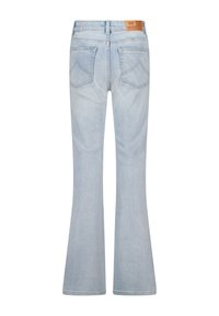 Jeans a zampa d'elefante di colore azzurro chiaro con vita media, caratterizzati da due tasche posteriori e un'etichetta in pelle color beige in vita, realizzati in tessuto denim.
