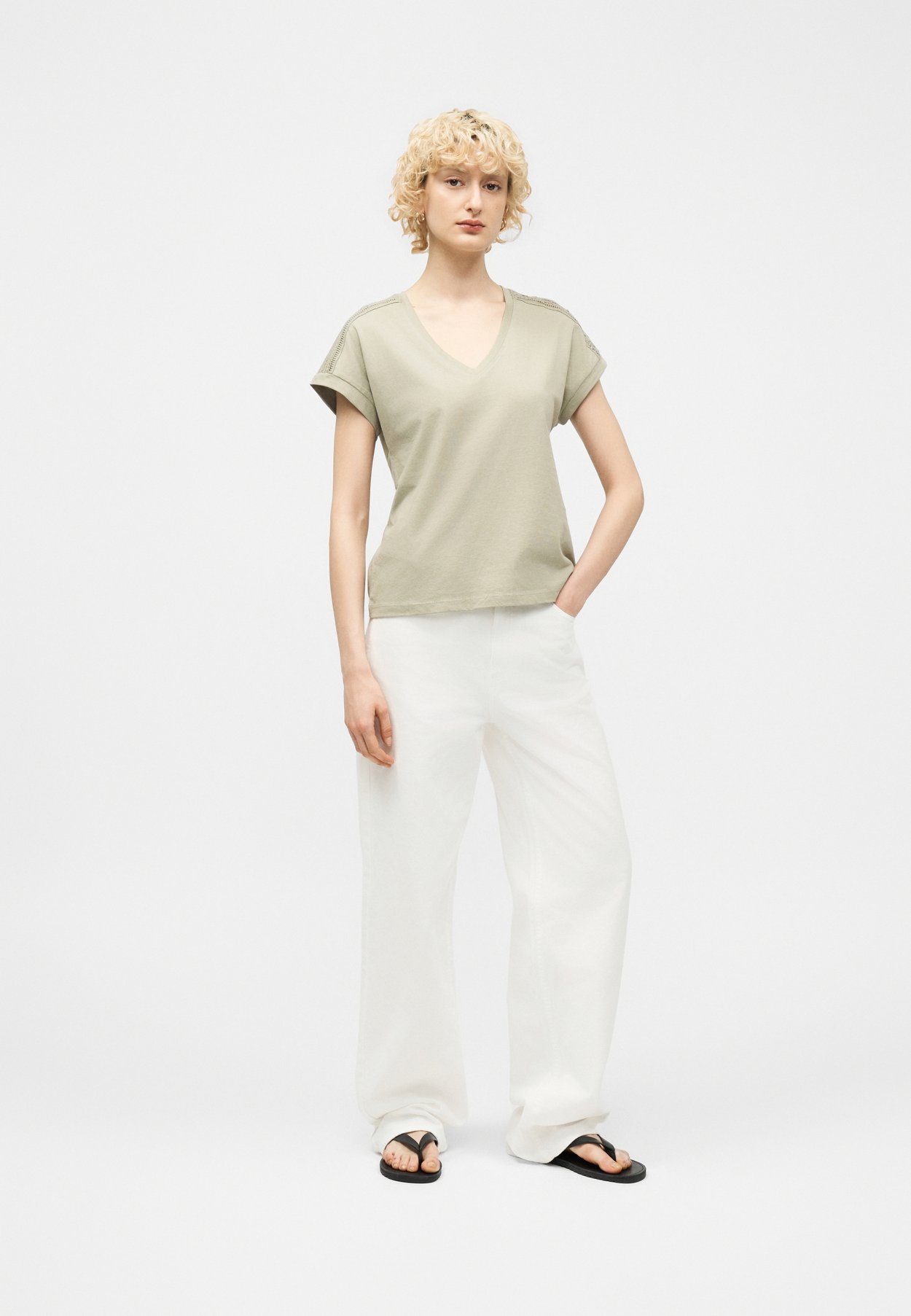 ONLMALOU LIFE V NECK