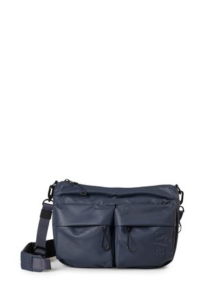 Borsa a tracolla blu navy con tracolla regolabile, due tasche frontali con zip e logo "awu" in rilievo sulla tasca in basso a destra.