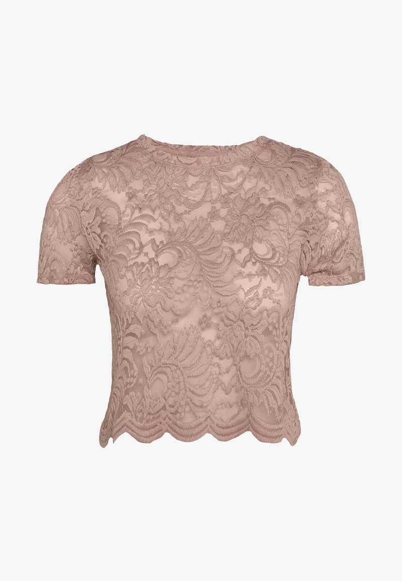 Crop top en dentelle rose à manches courtes avec motifs floraux et ourlet festonné sur fond blanc.