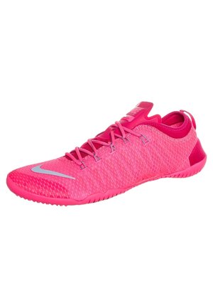 Nike Performance Trainingsschoen - pink