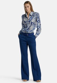 Luisa Spagnoli BONIFICO Chemisier var avio/denim bleu