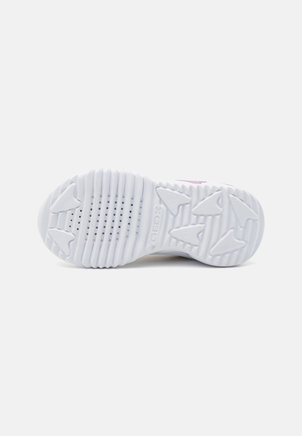 ASSISTER GIRL - Trainers3