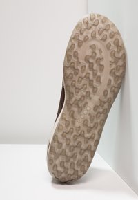 ECCO Trekingové boty - brown