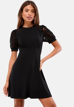 Lipsy REGULAR FIT - Robe de jour - black