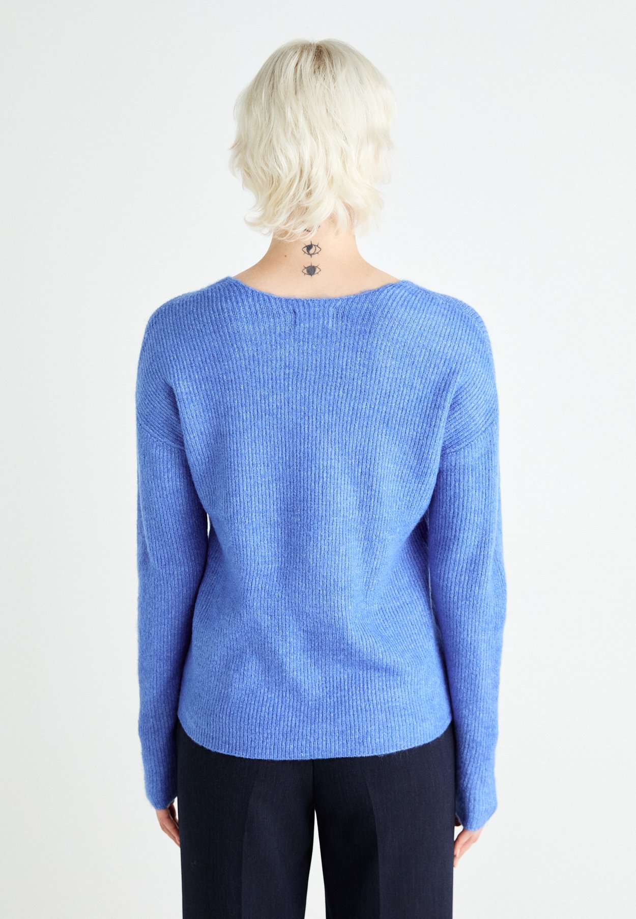 ONLCAMILLA V-NECK L/S PULLOVER KNT NOOS