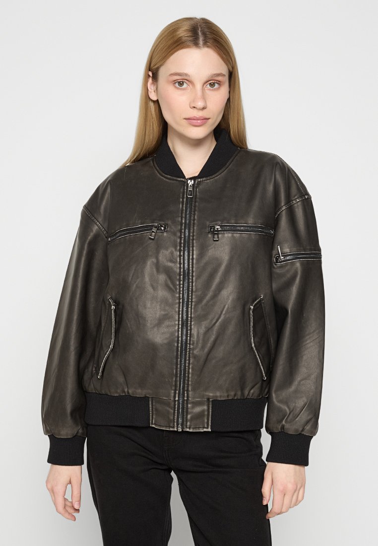 Only Imitatieleren jas donkerbruin