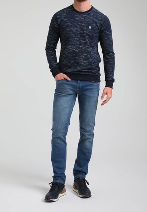 Sweater - blue