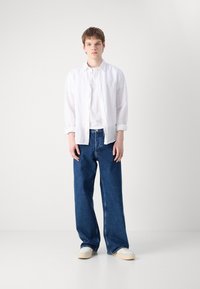Calvin Klein Jeans 90S LOOSE - Loose Jeans - denim dark