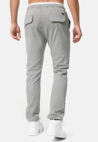 INDICODE JEANS OSBORNE - Pantalones - lt grey