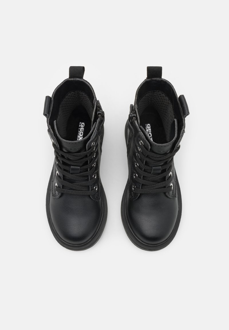 Chaussures Confort Geox Geox J Eclair Girl, Bateau à Cheville Fille, Noir, 34 EU Chaussures Non Etanches