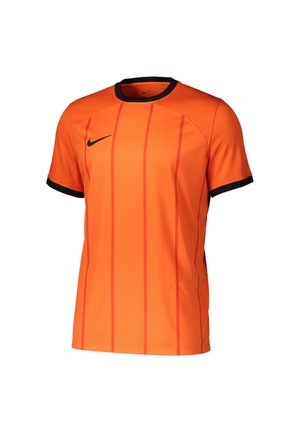 Hellorangefarbenes kurzärmeliges Sportshirt mit dünnen vertikalen Streifen, schwarzem Kragen und Ärmelabschlüssen sowie kleinem schwarzem Nike-Logo auf der Brust.
