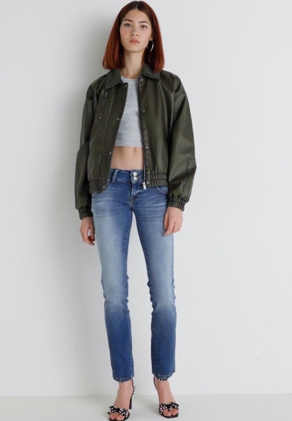 LOW RISE - Slim fit jeans - vinolia wash3