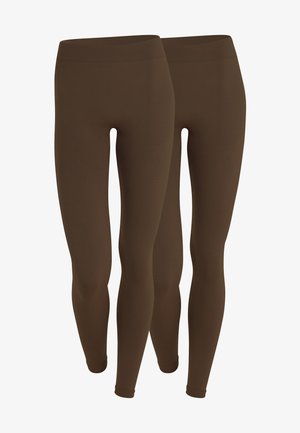 Leggings marron en tissu lisse et extensible avec une taille haute. Présente un design ajusté et une coupe à la cheville. Deux paires montrées.
