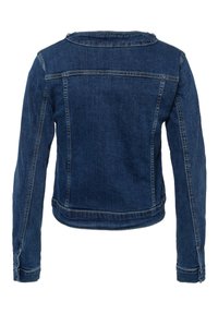 Tmavě modrá džínová bunda zobrazená zezadu s dlouhými rukávy, viditelným šitím a zapnutými manžetami.