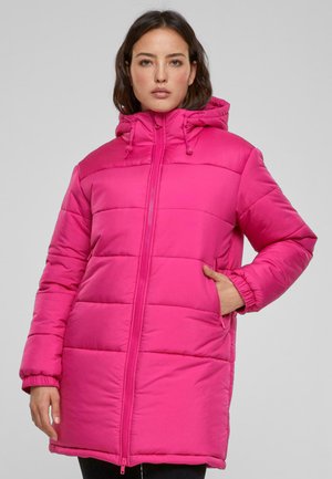 Rosa gepolsterte Jacke mit Kapuze, ausgestattet mit einem Reißverschluss, elastischen Bündchen und Taschen an den Seiten. Der Stoff ist glatt und hat ein gestepptes Muster.