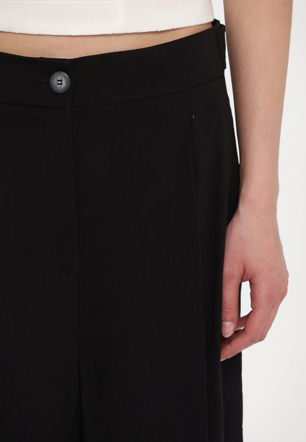 SAGITTA - Shorts - nero4