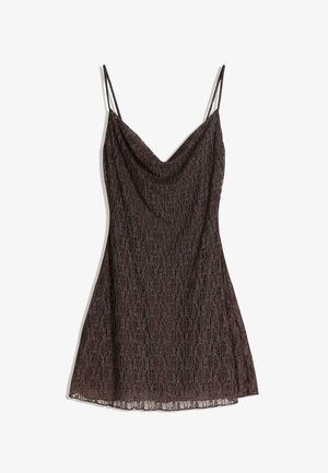 Satinkleid mit Trägern, dunkelbraun, mit Wasserfallausschnitt. Verfügt über ein strukturiertes Spitzenmuster. Der Saum endet oberhalb der Mitte des Oberschenkels.