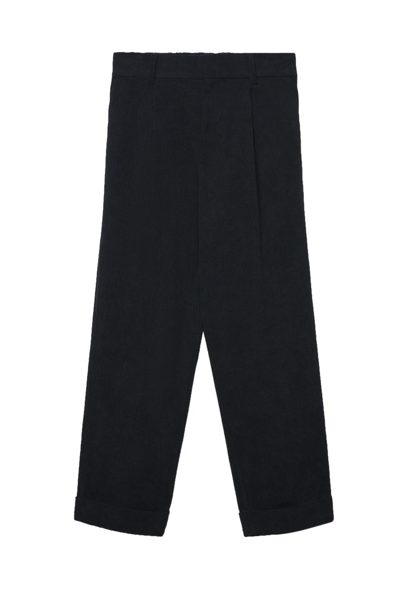 Schwarze Corduroy-Hosen mit geradem Bein, mit umgeschlagenen Säumen und Gürtelschlaufen am Bund, flach auf einem weißen Hintergrund präsentiert.