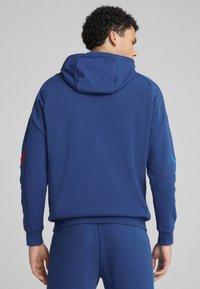 Thumbnail Image 3