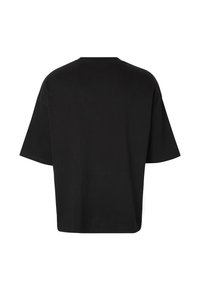 Μαύρο t-shirt με κοντά μανίκια, φαίνεται από πίσω με στρογγυλή λαιμόκοψη και χαλαρή, κουτί εφαρμογή.