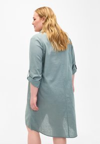 Zizzi Freizeitkleid - chinois green