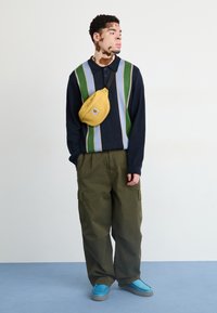 Carhartt WIP ARLO - Pullover - dark navy/kendricks