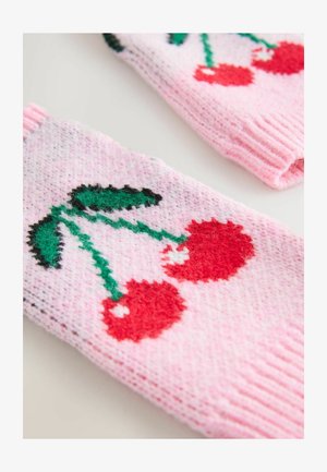 Rosa stickade vantar med röda körsbärsmotiv, gröna blad och svarta stjälkar, vilket ger en strukturerad känsla.