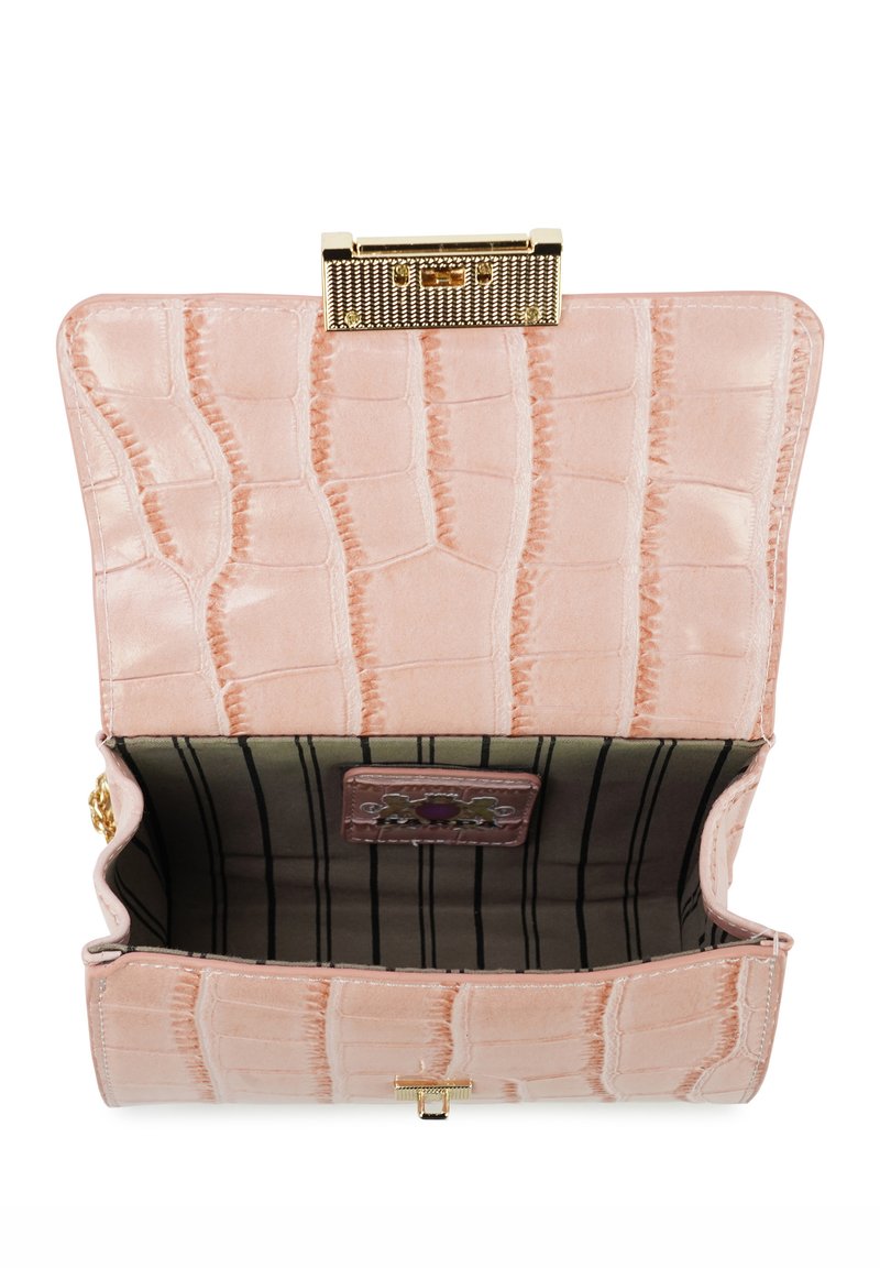 Pink Valentino Anastasia Bag Harpa ANNIE Cross Body Bag Rosy Peach