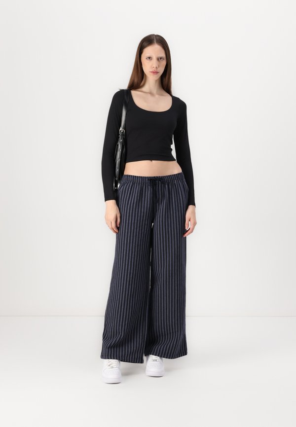 AMI HEAVY PULL ON TROUSER - Trousers2
