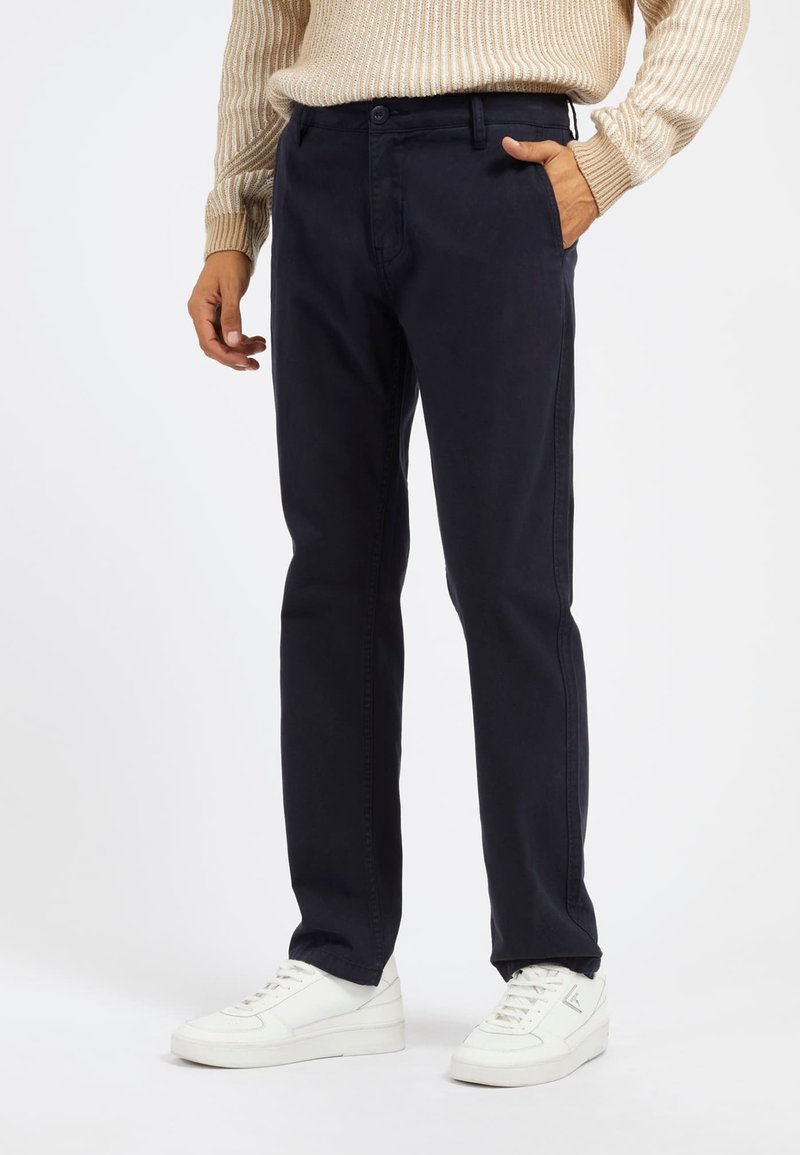 Guess - MID WAIST - Hlače chino - dunkelblau, Povečajte