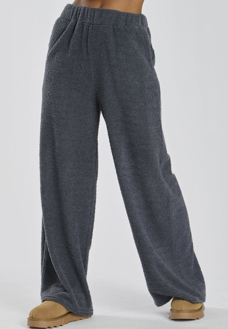 Ensemble Pyjama/Détente Max Studio En Cachemire - Col Chauve- Souris - Taille M - Gris - Neuf Avec Étiquettes