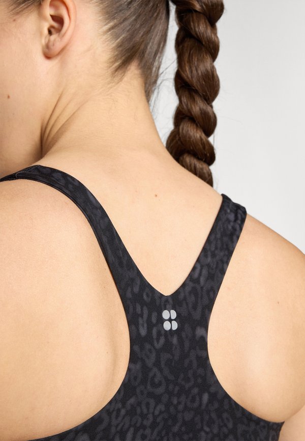 ULTIMATE YOGA RACERBACK BRA - Light support sports bra4