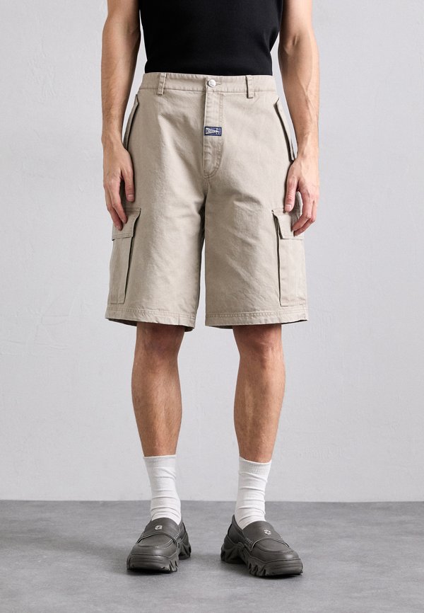 PERFECT - Shorts - beige