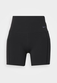 Černé sportovní šortky s vysokým pasem, vyrobené z elastického materiálu. Mají boční kapsy a decentní logo v tmavě modré barvě.