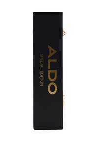 Boîte rectangulaire noire avec lettrage doré indiquant "ALDO SPECIAL EDITION", présentant une finition mate lisse et un design minimaliste.