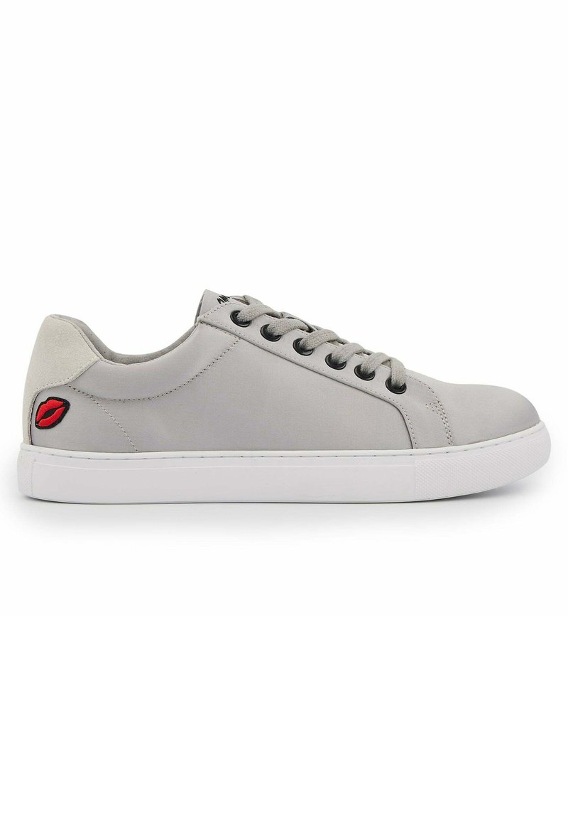 Bons Baisers Paris SIMONE AMOUR - Baskets basses - gris - ZALANDO.FR