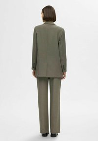 Selected Femme Halflange jas - khaki