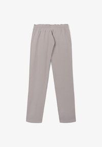 Non selezionato, tortora