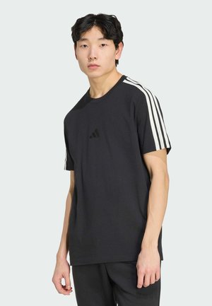 adidas Sportswear, ADIDAS SPORTSWEAR ADIDAS KIT 3-STRIPES REGULAR T-SHIRT - T-shirts print - black/off white